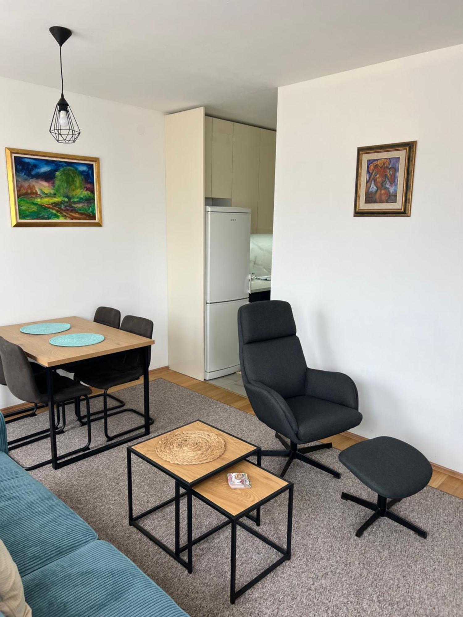 Liboroapartments Ni المظهر الخارجي الصورة