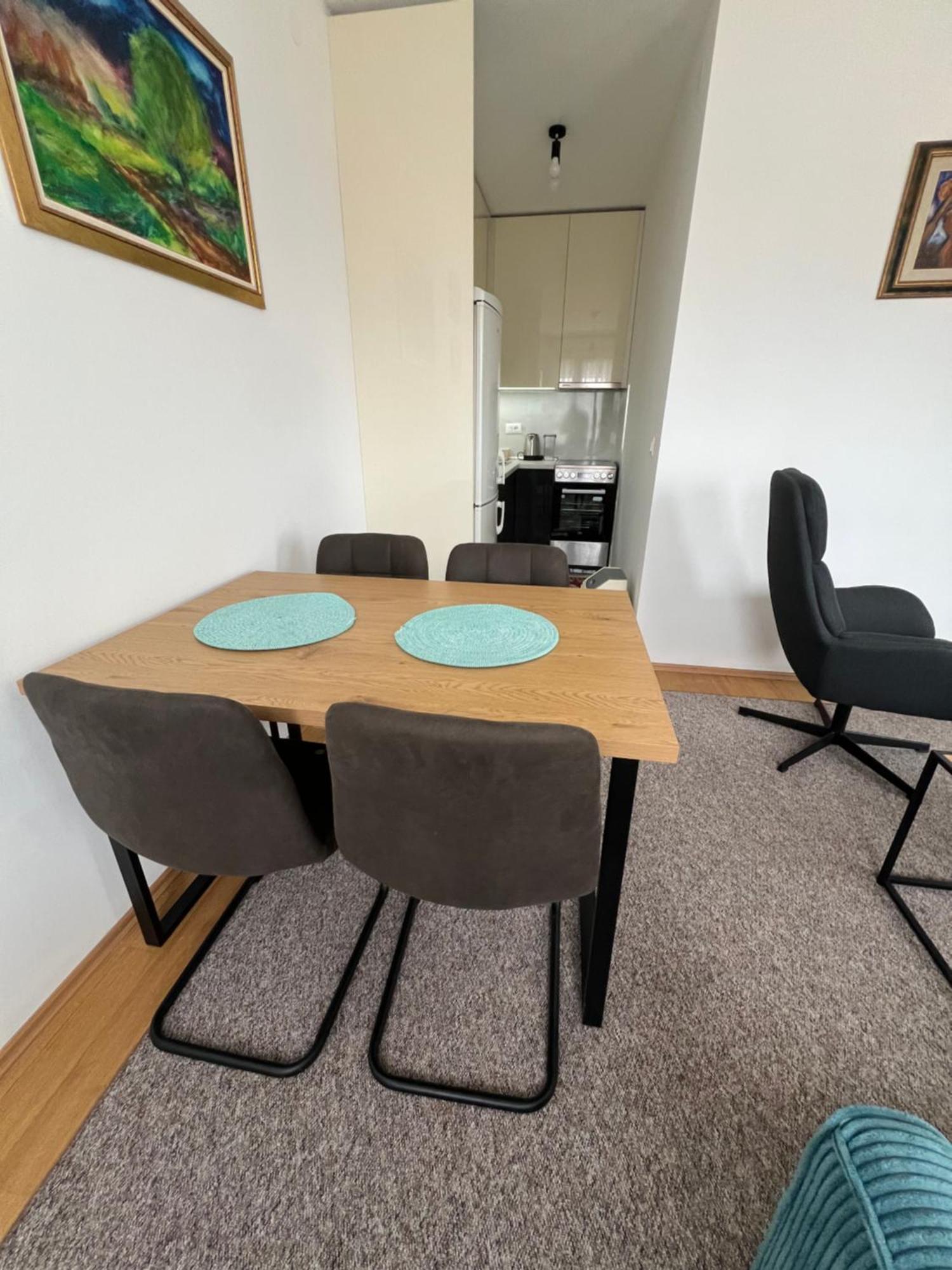 Liboroapartments Ni المظهر الخارجي الصورة